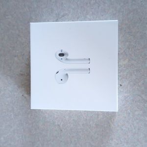 Airpods box & cord